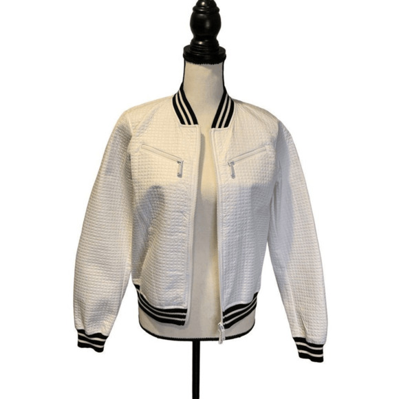 Bomber Jacket Black and White - Picture 6 of 9